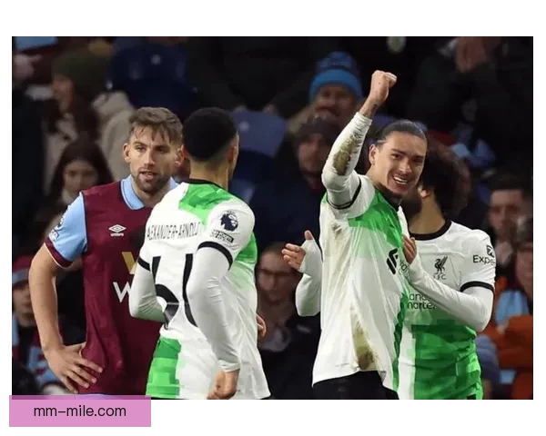 伯恩利降级孔帕尼黯然离任英超挑战之路开启新篇章